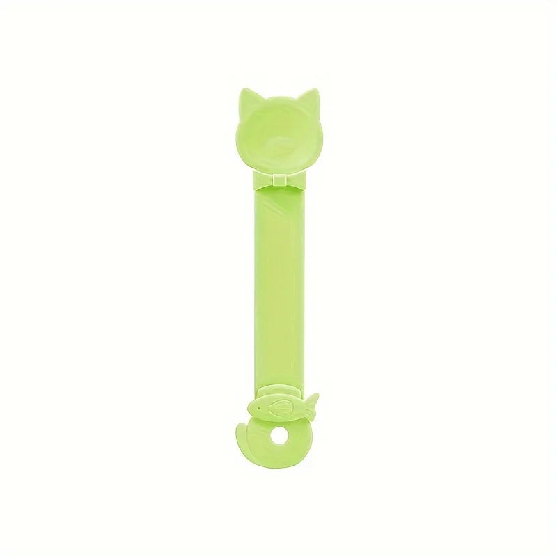 Long-Handle Cat Treat Spoon - Easy-Squeeze Lickable Wet Food Feeder
